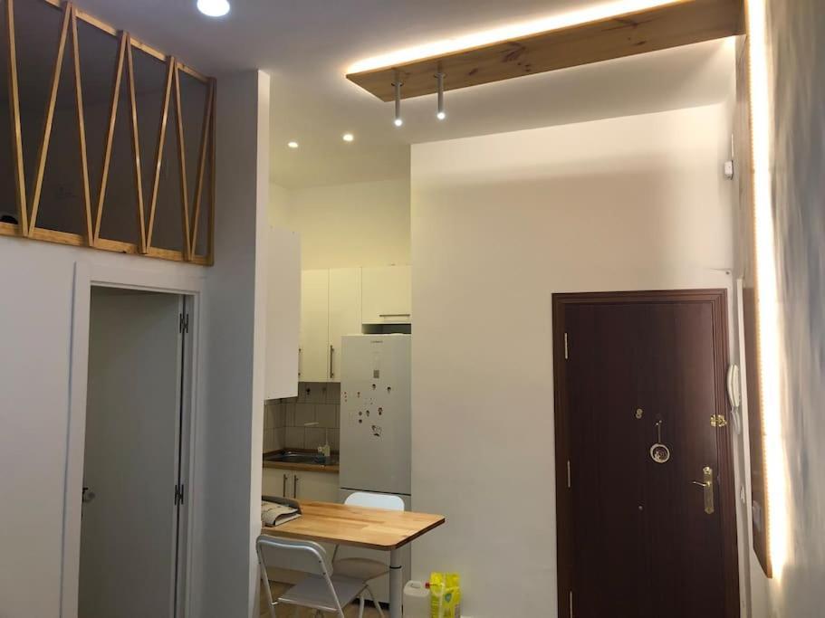 Avda Plaza De Toros, Apartamento Dos Dormitorios Junto A Metro Vistalegre Madrid Luaran gambar